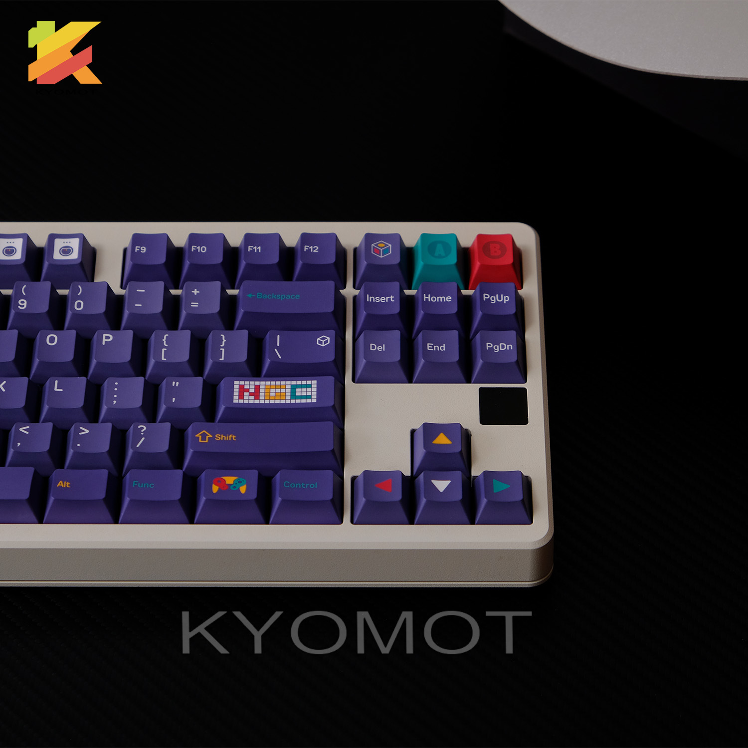 KYOMOT 150 Keys Retro NGC Game - đánh giá và giá Gaming Console Cube